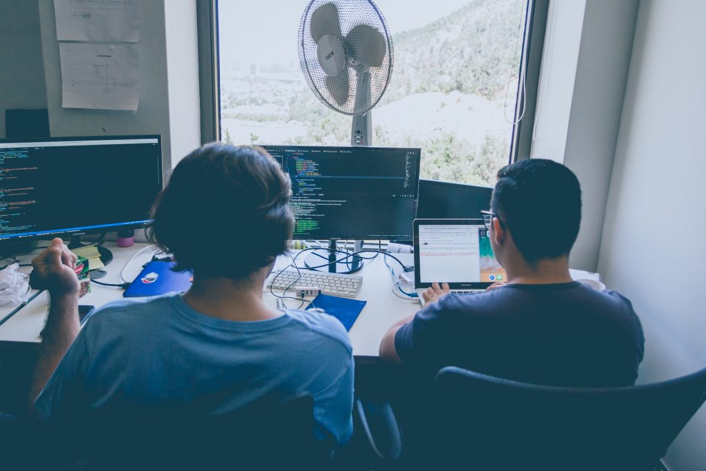 are cybersecurity hackers